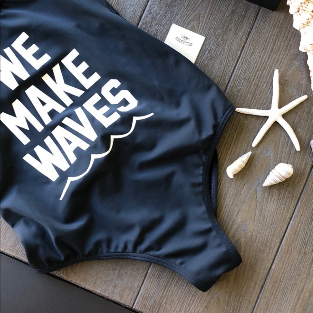 🌴🌼BILLABONG- BACK SANDS ONE PIECE🌼🌴 - Picture 5 of 14